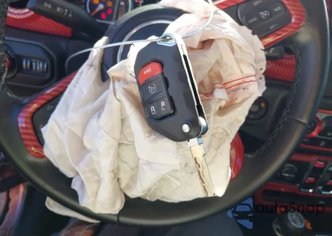 2021 Jeep Wrangler Unlimited Islander 4X4 из США, поврежденный, VIN 1C4HJXDG7MW648101